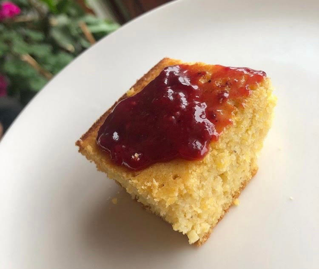 A picture of the cornbread recipe which is healthy and has jam on top